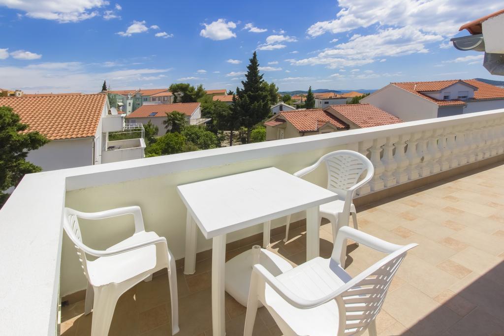 Ferienwohnung Oaza Tribunj Sea View Zimmer foto