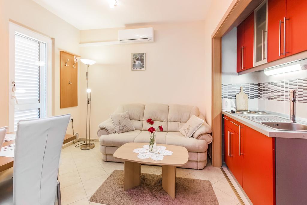 Ferienwohnung Oaza Tribunj Sea View Zimmer foto