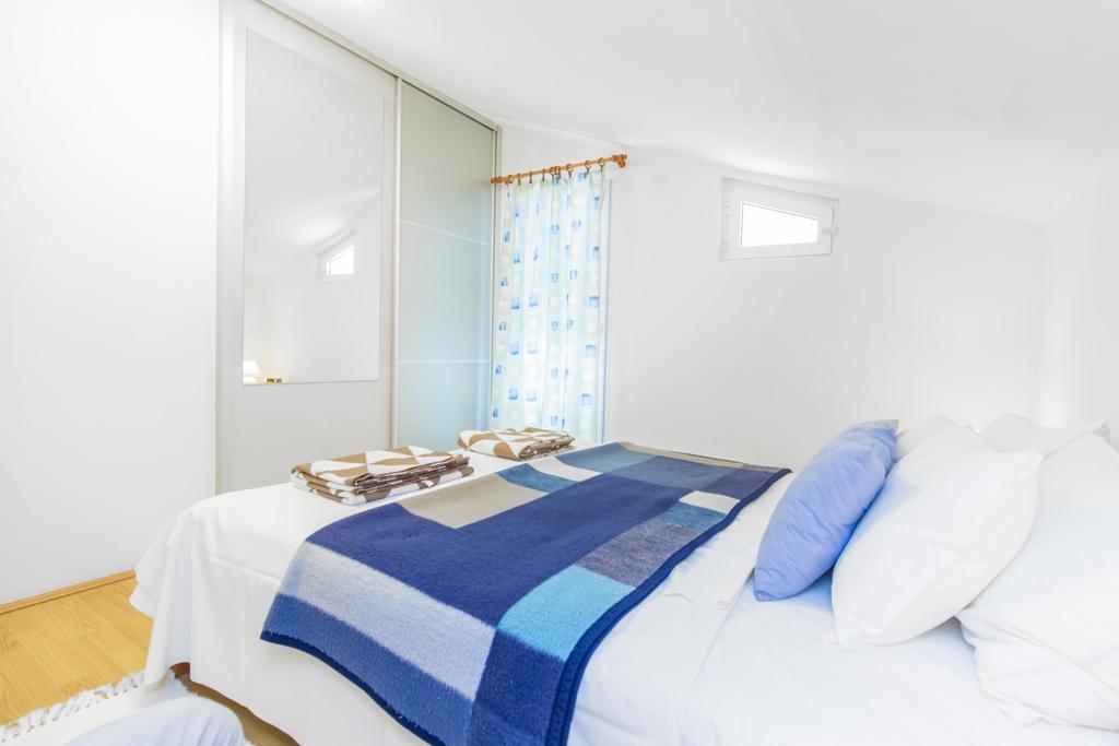 Ferienwohnung Oaza Tribunj Sea View Zimmer foto