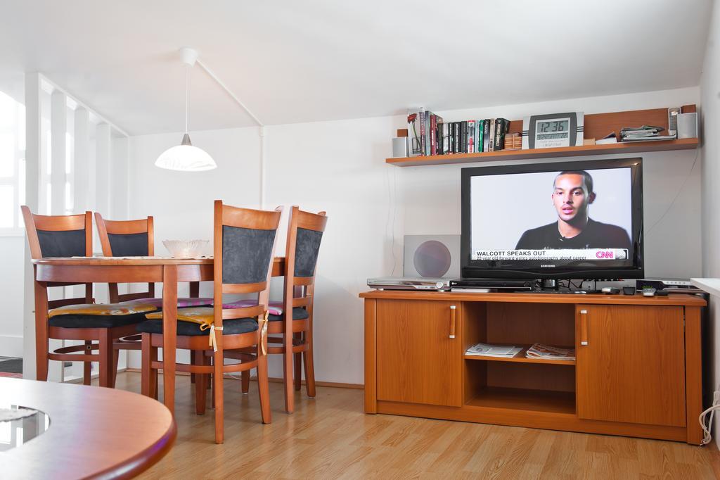 Ferienwohnung Oaza Tribunj Sea View Exterior foto